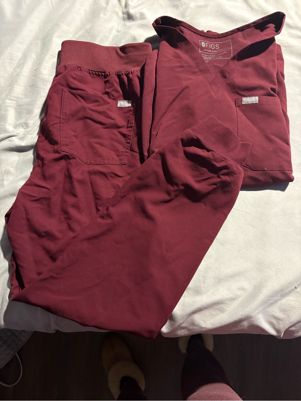 Maroon FIGS Scrub Set